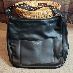 Nine West black shoulder purse